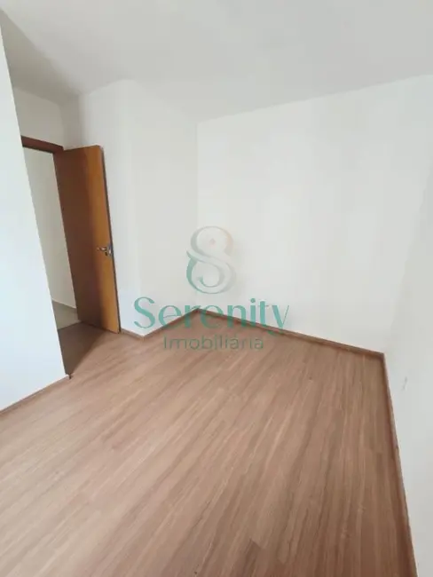 Foto 3 de Apartamento com 2 quartos à venda, 47m2 em Londrina - PR