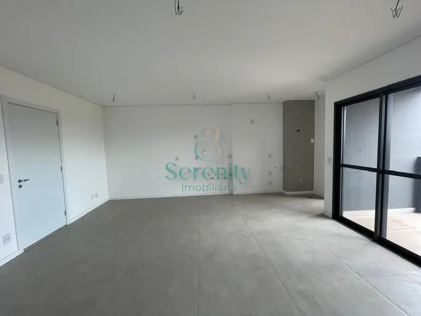 Foto 3 de Apartamento com 2 quartos à venda, 74m2 em Gleba Fazenda Palhano, Londrina - PR