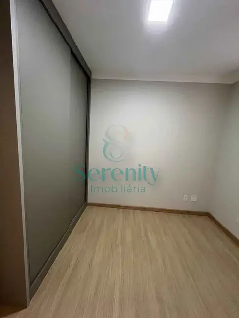 Apartamento com 3 quartos à venda, 74m2 em Centro, Londrina - PR - imagem 6 Foto 6 de Apartamento com 3 quartos à venda, 74m2 em Centro, Londrina - PR