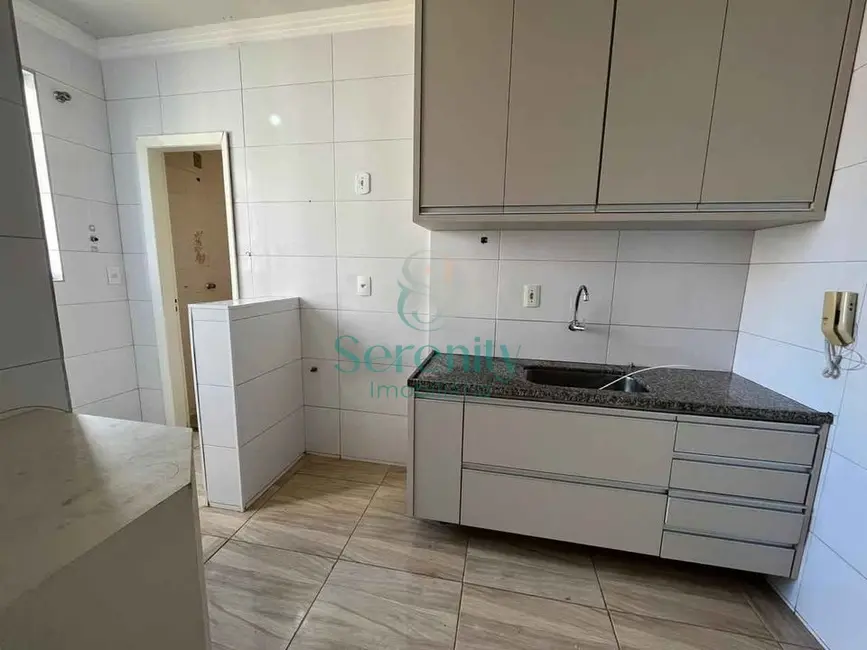 Apartamento com 3 quartos à venda, 74m2 em Centro, Londrina - PR - imagem 2 Foto 2 de Apartamento com 3 quartos à venda, 74m2 em Centro, Londrina - PR