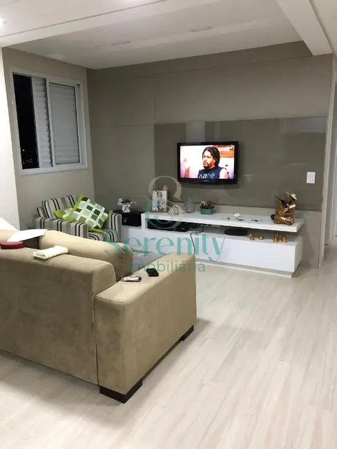 Foto 3 de Apartamento com 2 quartos à venda, 74m2 em Aurora, Londrina - PR