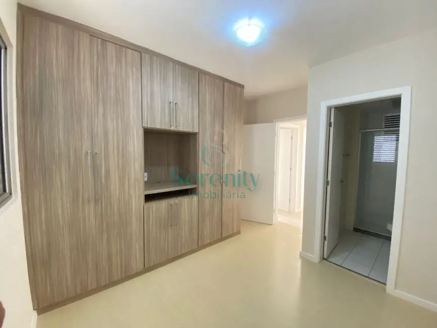 Foto 4 de Apartamento com 3 quartos à venda, 72m2 em Gleba Fazenda Palhano, Londrina - PR