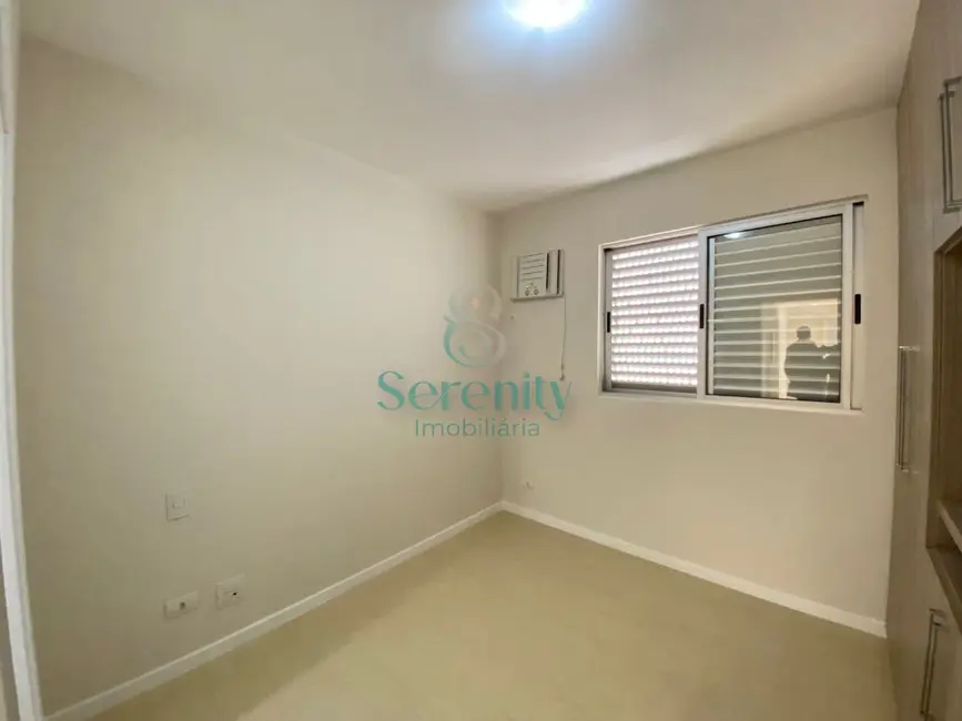 Foto 5 de Apartamento com 3 quartos à venda, 72m2 em Gleba Fazenda Palhano, Londrina - PR