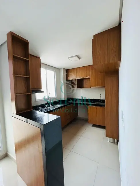 Foto 1 de Apartamento com 2 quartos para alugar, 43m2 em Londrina - PR