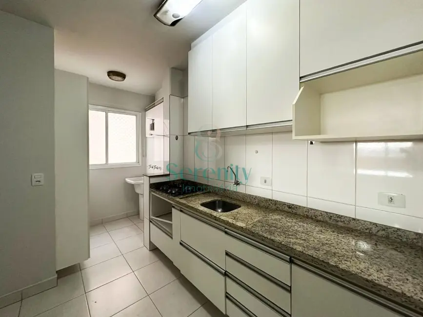 Foto 6 de Apartamento com 3 quartos para alugar, 76m2 em Gleba Fazenda Palhano, Londrina - PR