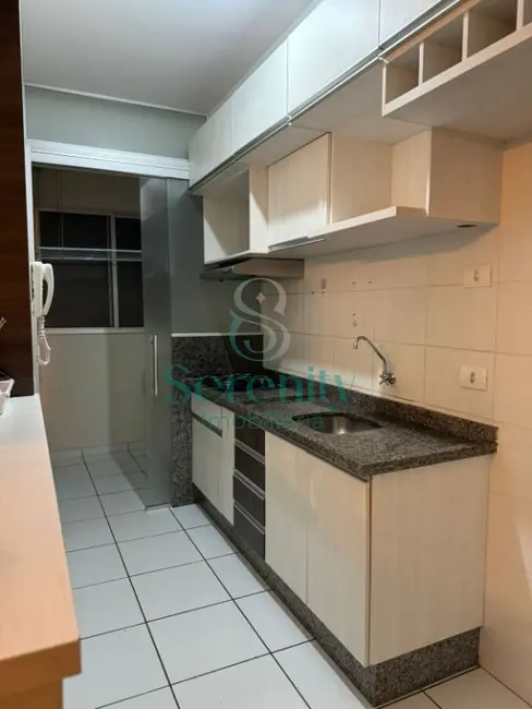 Foto 4 de Apartamento com 3 quartos à venda, 69m2 em Residencial José Lázaro Gouvea, Londrina - PR