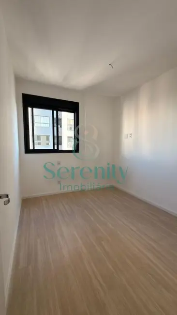 Foto 3 de Apartamento com 2 quartos para alugar, 90m2 em Gleba Fazenda Palhano, Londrina - PR