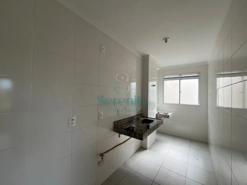 Foto 4 de Apartamento com 2 quartos para alugar, 46m2 em Gleba Fazenda Palhano, Londrina - PR