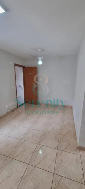 Foto 2 de Apartamento com 2 quartos para alugar, 43m2 em Londrina - PR
