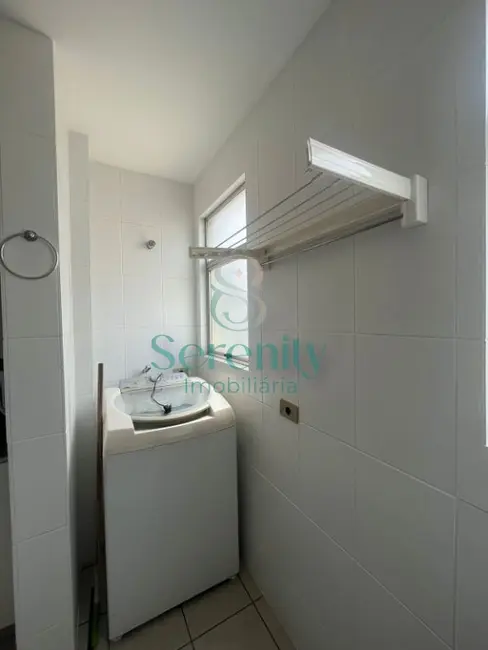 Foto 4 de Apartamento com 1 quarto para alugar, 33m2 em Vila Larsen 1, Londrina - PR