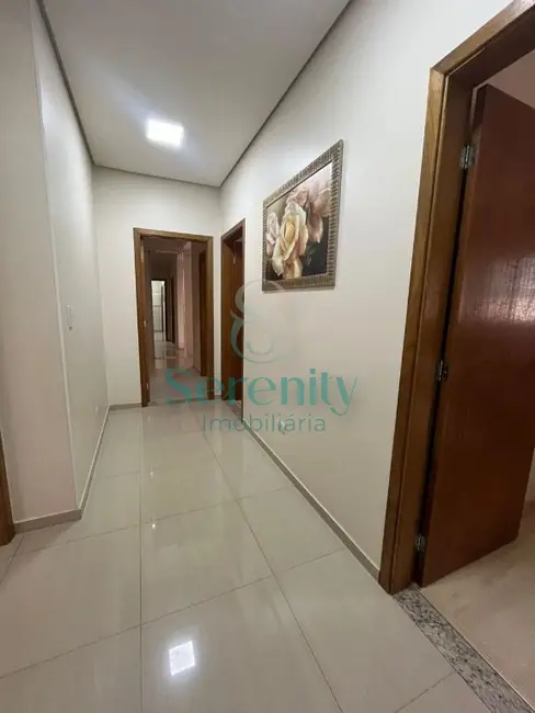 Foto 9 de Casa de Condomínio com 3 quartos para alugar, 195m2 em Esperança, Londrina - PR