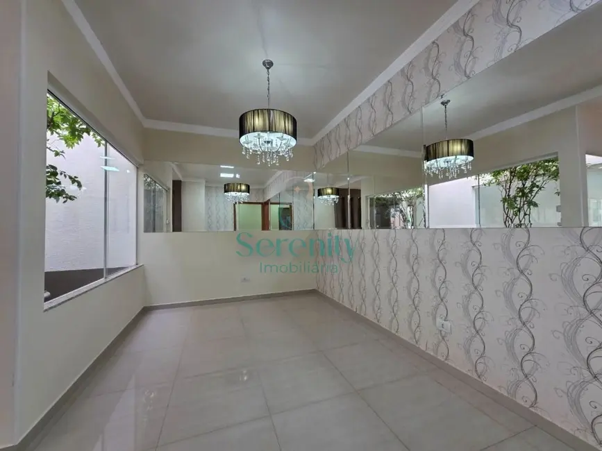 Foto 3 de Casa de Condomínio com 3 quartos para alugar, 195m2 em Esperança, Londrina - PR