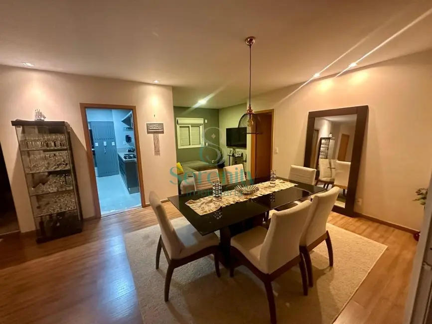 Foto 7 de Apartamento com 2 quartos para alugar, 121m2 em Londrina - PR
