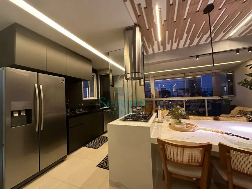 Foto 6 de Apartamento com 3 quartos para alugar, 130m2 em Gleba Fazenda Palhano, Londrina - PR