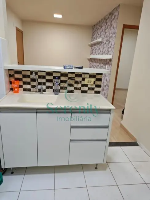 Foto 5 de Apartamento com 2 quartos para alugar, 45m2 em Londrina - PR