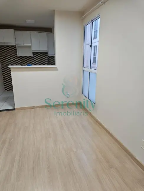 Foto 2 de Apartamento com 2 quartos para alugar, 45m2 em Londrina - PR