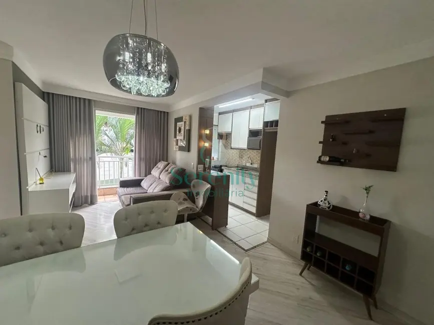 Foto 2 de Apartamento com 3 quartos para alugar, 66m2 em Aurora, Londrina - PR