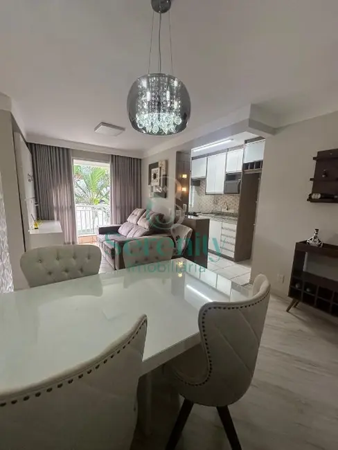 Foto 3 de Apartamento com 3 quartos para alugar, 66m2 em Aurora, Londrina - PR