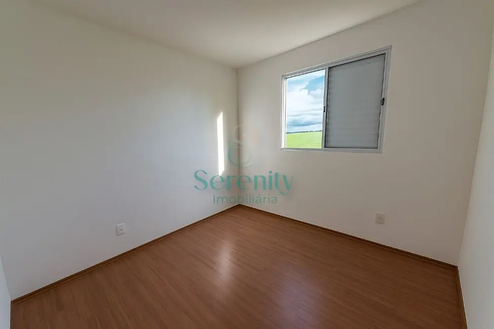 Foto 6 de Apartamento com 2 quartos para alugar, 45m2 em Londrina - PR