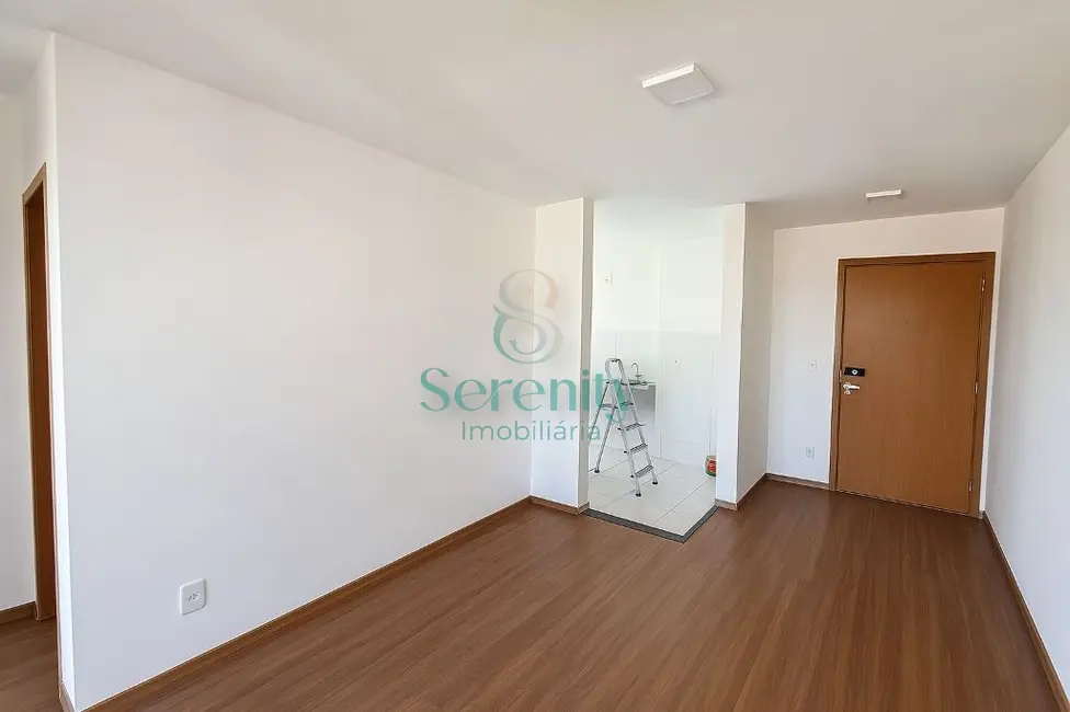 Foto 5 de Apartamento com 2 quartos para alugar, 45m2 em Londrina - PR