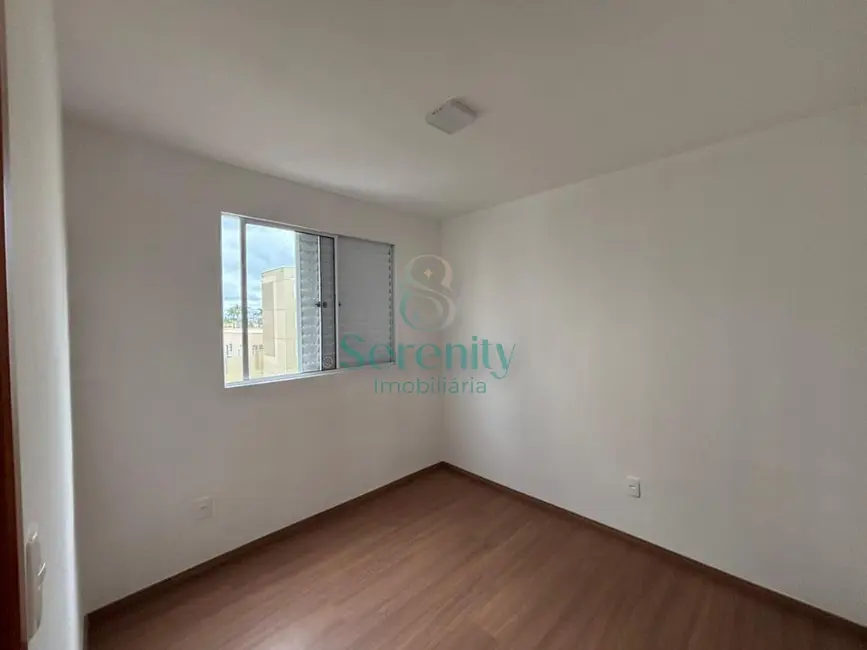 Foto 8 de Apartamento com 2 quartos para alugar, 40m2 em Londrina - PR