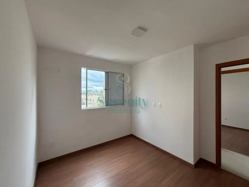 Foto 6 de Apartamento com 2 quartos para alugar, 40m2 em Londrina - PR