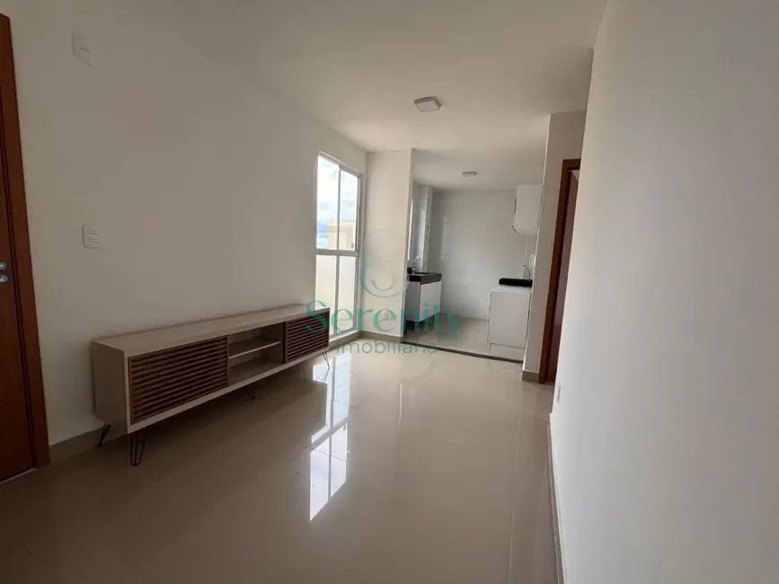Foto 2 de Apartamento com 2 quartos para alugar, 40m2 em Londrina - PR