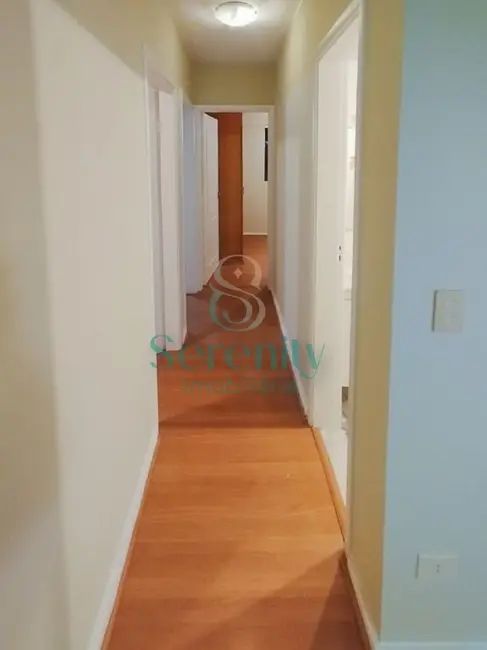 Foto 8 de Apartamento com 3 quartos para alugar, 86m2 em Centro, Londrina - PR