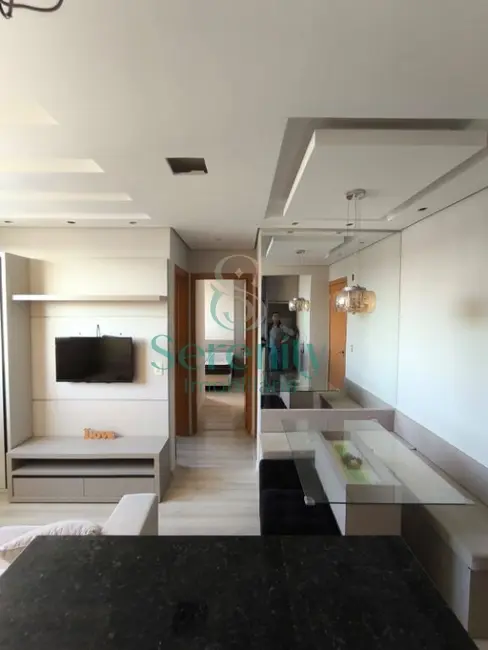 Foto 3 de Apartamento com 2 quartos à venda, 43m2 em Conjunto Habitacional Doutor Farid Libos, Londrina - PR