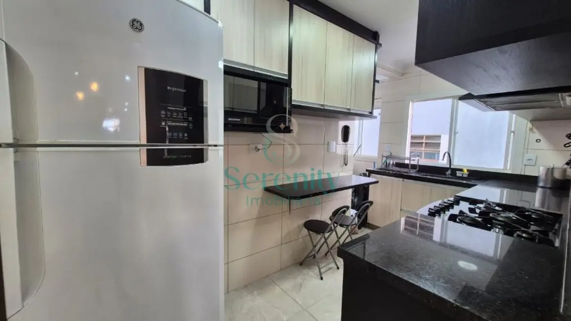 Foto 6 de Apartamento com 3 quartos para alugar, 74m2 em Centro, Londrina - PR