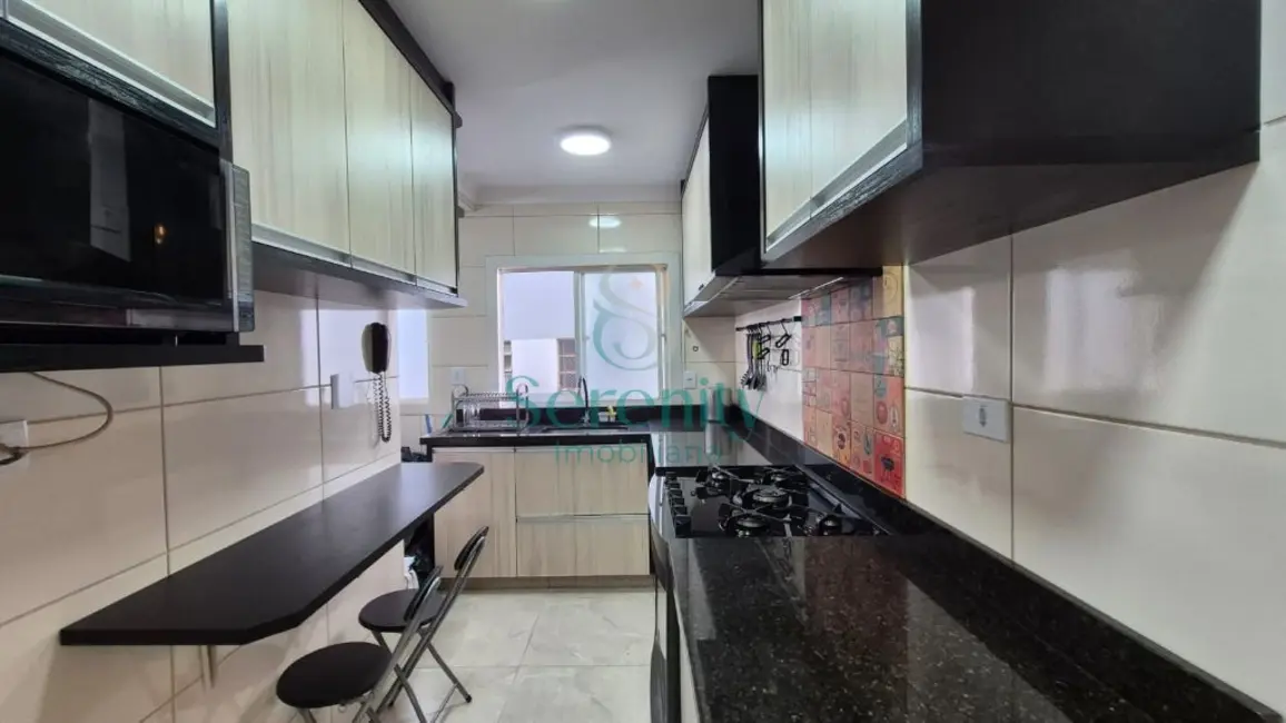 Foto 5 de Apartamento com 3 quartos para alugar, 74m2 em Centro, Londrina - PR