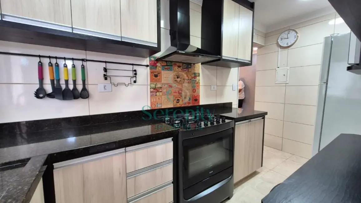 Foto 7 de Apartamento com 3 quartos para alugar, 74m2 em Centro, Londrina - PR