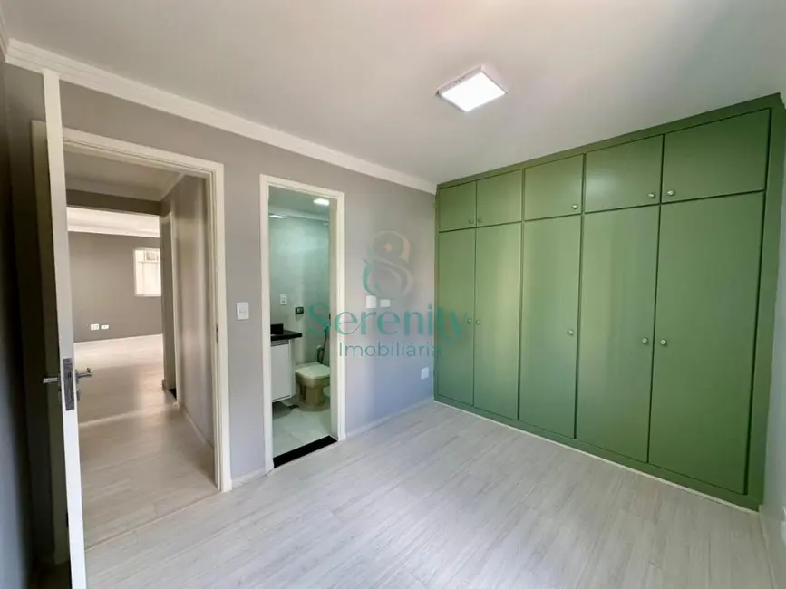 Foto 9 de Apartamento com 3 quartos à venda, 77m2 em Centro, Londrina - PR