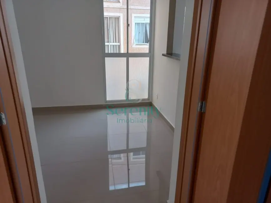 Foto 4 de Apartamento com 2 quartos para alugar, 43m2 em Londrina - PR