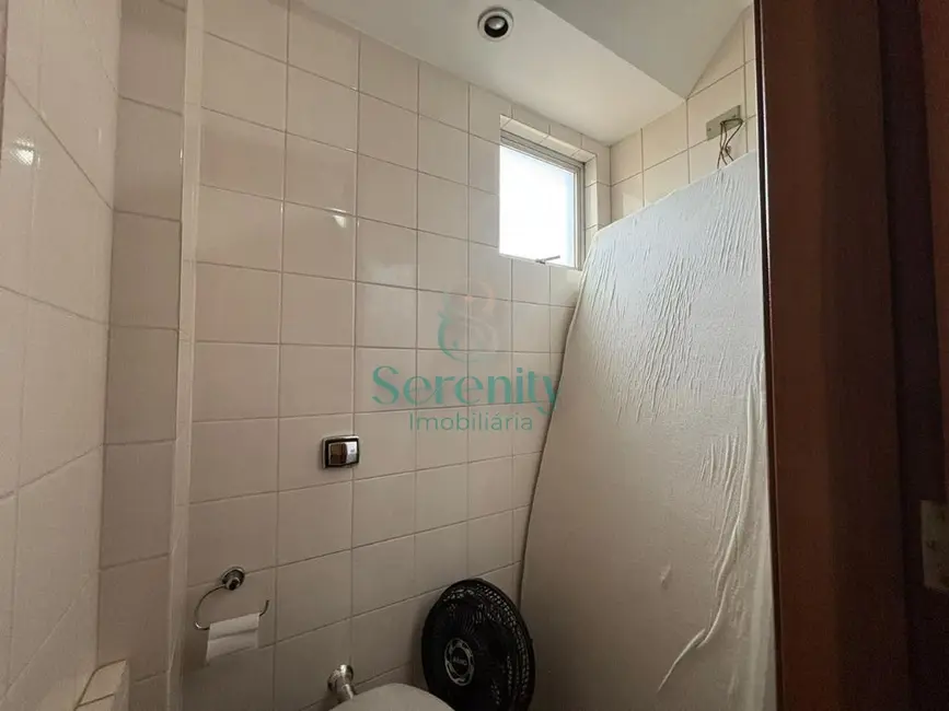 Apartamento com 3 quartos à venda, 87m2 em Vila Larsen 1, Londrina - PR - imagem 8 Foto 8 de Apartamento com 3 quartos à venda, 87m2 em Vila Larsen 1, Londrina - PR
