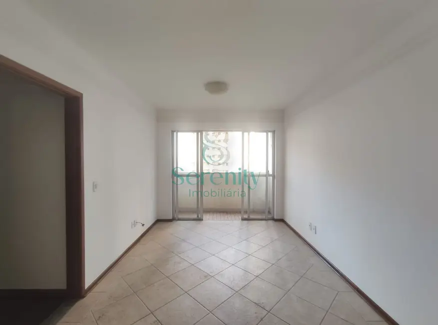 Foto 2 de Apartamento com 3 quartos para alugar, 81m2 em Centro, Londrina - PR
