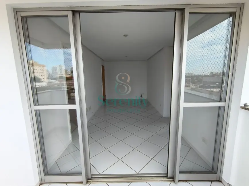 Foto 6 de Apartamento com 1 quarto para alugar, 50m2 em Jardim Higienópolis, Londrina - PR