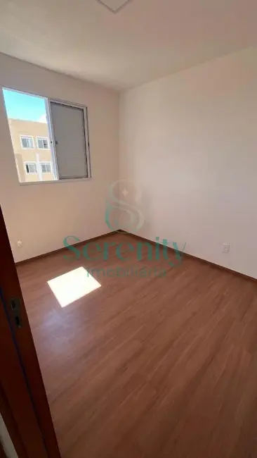 Foto 9 de Apartamento com 2 quartos para alugar, 46m2 em Londrina - PR
