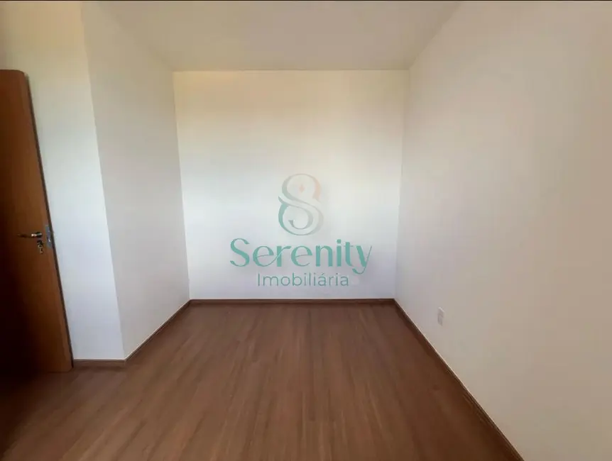 Foto 2 de Apartamento com 2 quartos para alugar, 47m2 em Londrina - PR