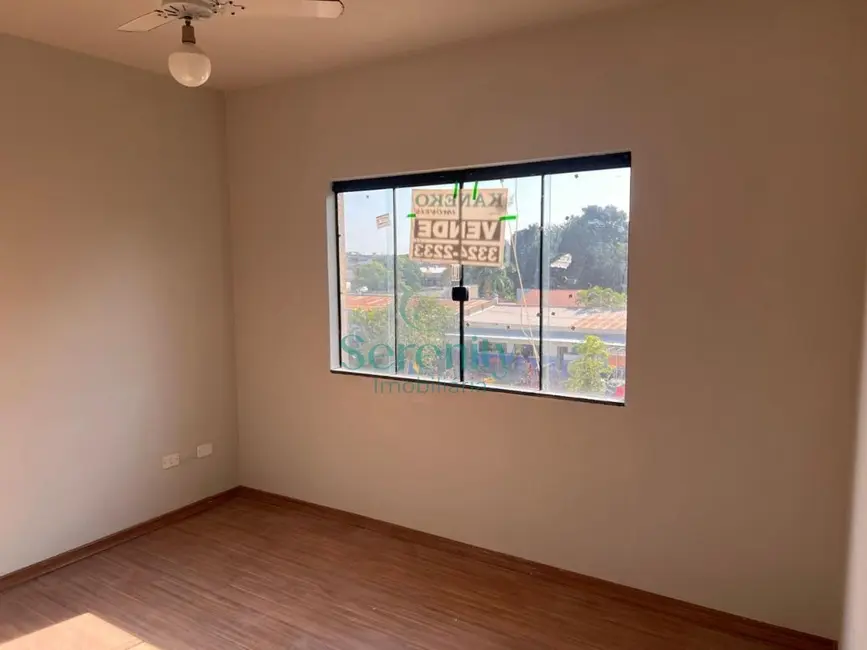 Apartamento com 2 quartos à venda, 45m2 em Parque Jamaica, Londrina - PR - imagem 3 Foto 3 de Apartamento com 2 quartos à venda, 45m2 em Parque Jamaica, Londrina - PR