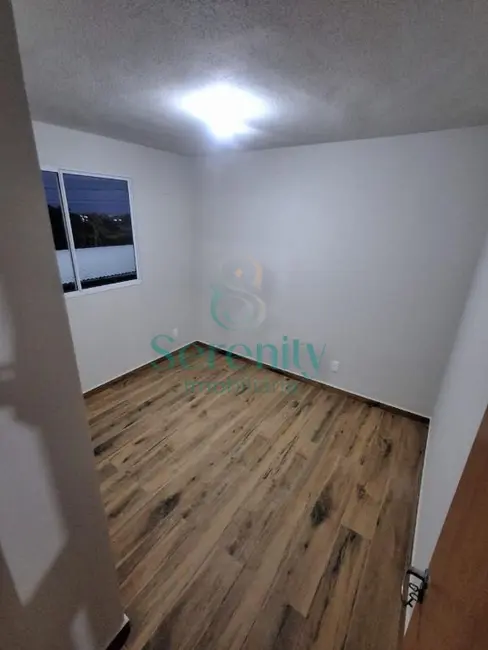 Apartamento com 2 quartos para alugar, 43m2 em Londrina - PR - imagem 9 Foto 9 de Apartamento com 2 quartos para alugar, 43m2 em Londrina - PR
