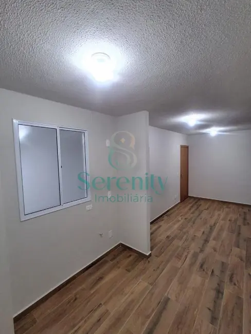 Apartamento com 2 quartos para alugar, 43m2 em Londrina - PR - imagem 3 Foto 3 de Apartamento com 2 quartos para alugar, 43m2 em Londrina - PR