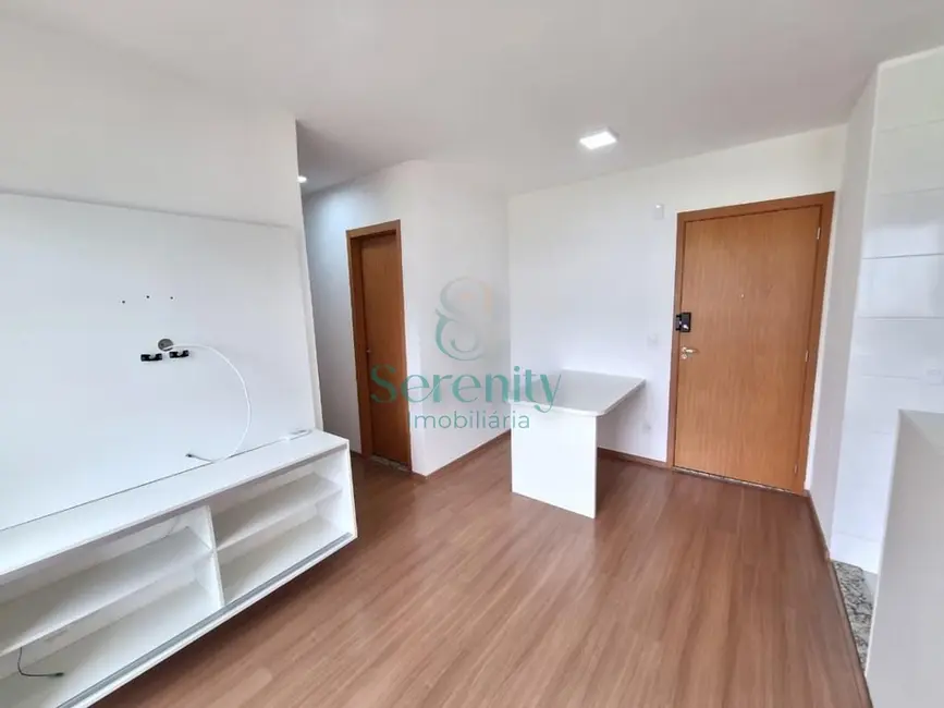 Apartamento com 2 quartos para alugar, 46m2 em Londrina - PR - imagem 3 Foto 3 de Apartamento com 2 quartos para alugar, 46m2 em Londrina - PR