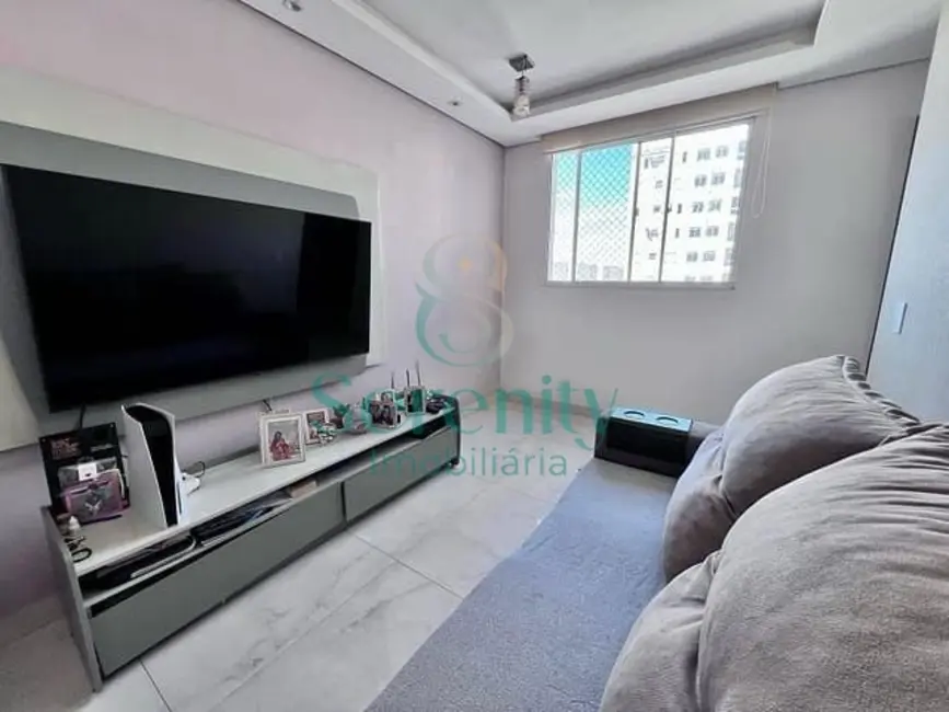 Foto 2 de Apartamento com 2 quartos à venda, 48m2 em Londrina - PR