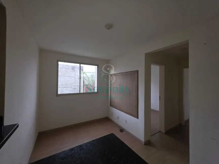 Foto 4 de Apartamento com 2 quartos à venda, 45m2 em Jardim Jóquei Club, Londrina - PR