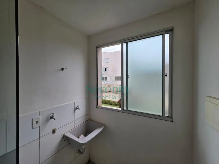 Foto 8 de Apartamento com 2 quartos à venda, 45m2 em Jardim Jóquei Club, Londrina - PR