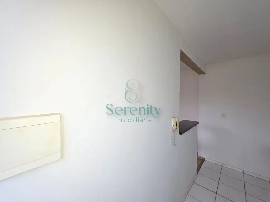 Foto 5 de Apartamento com 2 quartos à venda, 45m2 em Jardim Jóquei Club, Londrina - PR