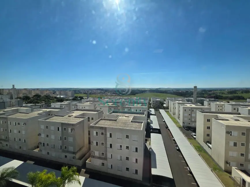 Foto 4 de Apartamento com 2 quartos à venda, 46m2 em Londrina - PR