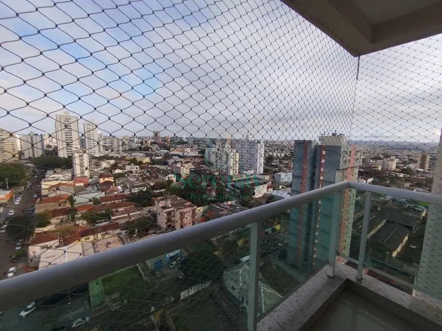 Apartamento com 3 quartos para alugar, 84m2 em Centro, Londrina - PR - imagem 4 Foto 4 de Apartamento com 3 quartos para alugar, 84m2 em Centro, Londrina - PR