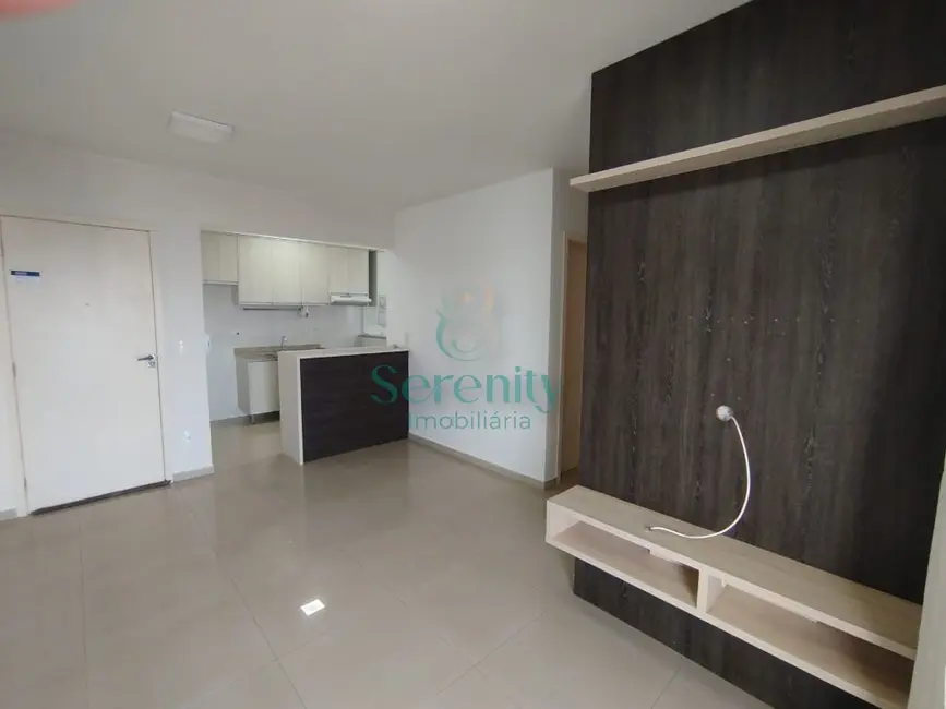 Apartamento com 3 quartos para alugar, 84m2 em Centro, Londrina - PR - imagem 3 Foto 3 de Apartamento com 3 quartos para alugar, 84m2 em Centro, Londrina - PR